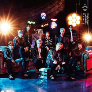 『PENTAGON - SHA LA LA (Japanese ver.)』収録の『HAPPINESS/SHA LA LA』ジャケット