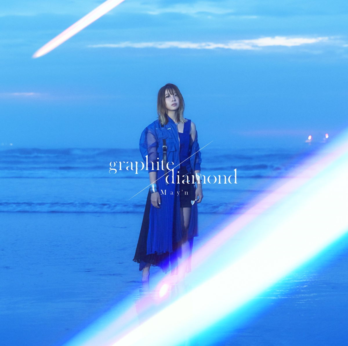 Cover art for『May'n - graphite/diamond』from the release『graphite/diamond