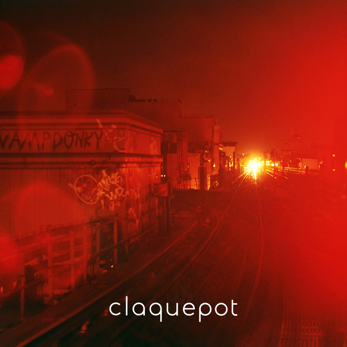 『claquepot ahead 歌詞』収録の『ahead』ジャケット