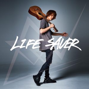 『ReN - Life Saver』収録の『LIFE SAVER』ジャケット