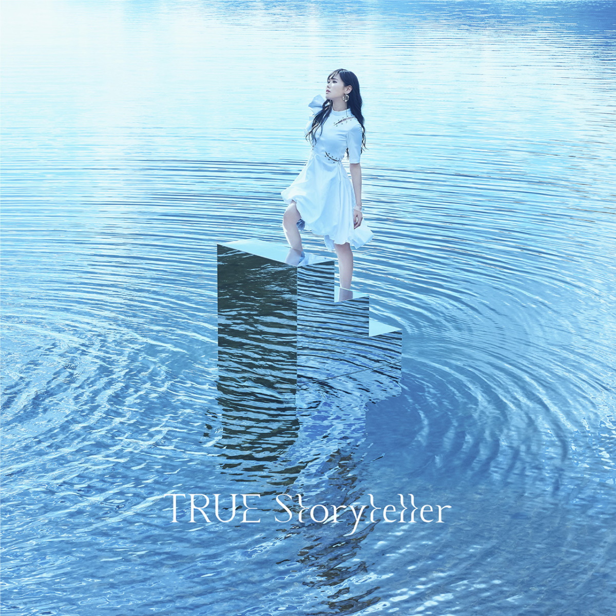 『TRUE - Storyteller』収録の『Storyteller』ジャケット