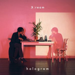 『K:ream - Stars』収録の『hologram』ジャケット