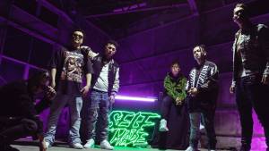 『KOWICHI, Candee, SATORU, ERASER, Merry Delo & ZOT on the WAVE - SELF MADE CYPHER』収録の『SELF MADE CYPHER』ジャケット