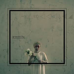 Cover art for『Mashiro Shirakami - I was in love with the city at dawn』from the release『gravvvity』