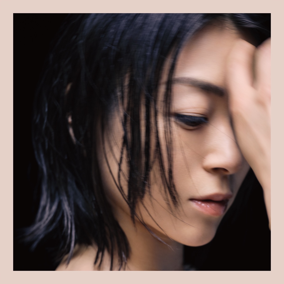 Cover for『Hikaru Utada - Kimi ni Muchuu』from the release『Kimi ni Muchuu』