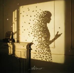 『Aimer - Sailing』収録の『I beg you/花びらたちのマーチ/Sailing』ジャケット