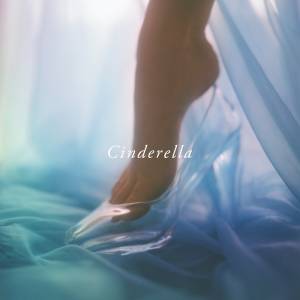 『MISS MERCY - Cinderella』収録の『Cinderella』ジャケット