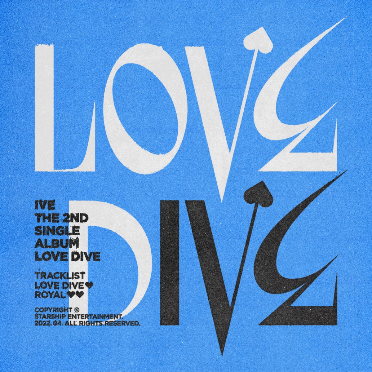 『IVE - ROYAL』収録の『LOVE DIVE』ジャケット