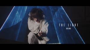 『DEXCORE - THE LIGHT』収録の『THE LIGHT』ジャケット