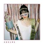 『eill - HAPPY BIRTHDAY 2 ME』収録の『HAPPY BIRTHDAY 2 ME』ジャケット