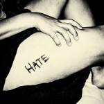『バックドロップシンデレラ - HATEです』収録の『HATEです』ジャケット