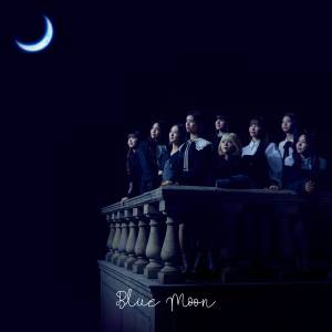 Cover art for『NiziU - Blue Moon』from the release『Blue Moon』