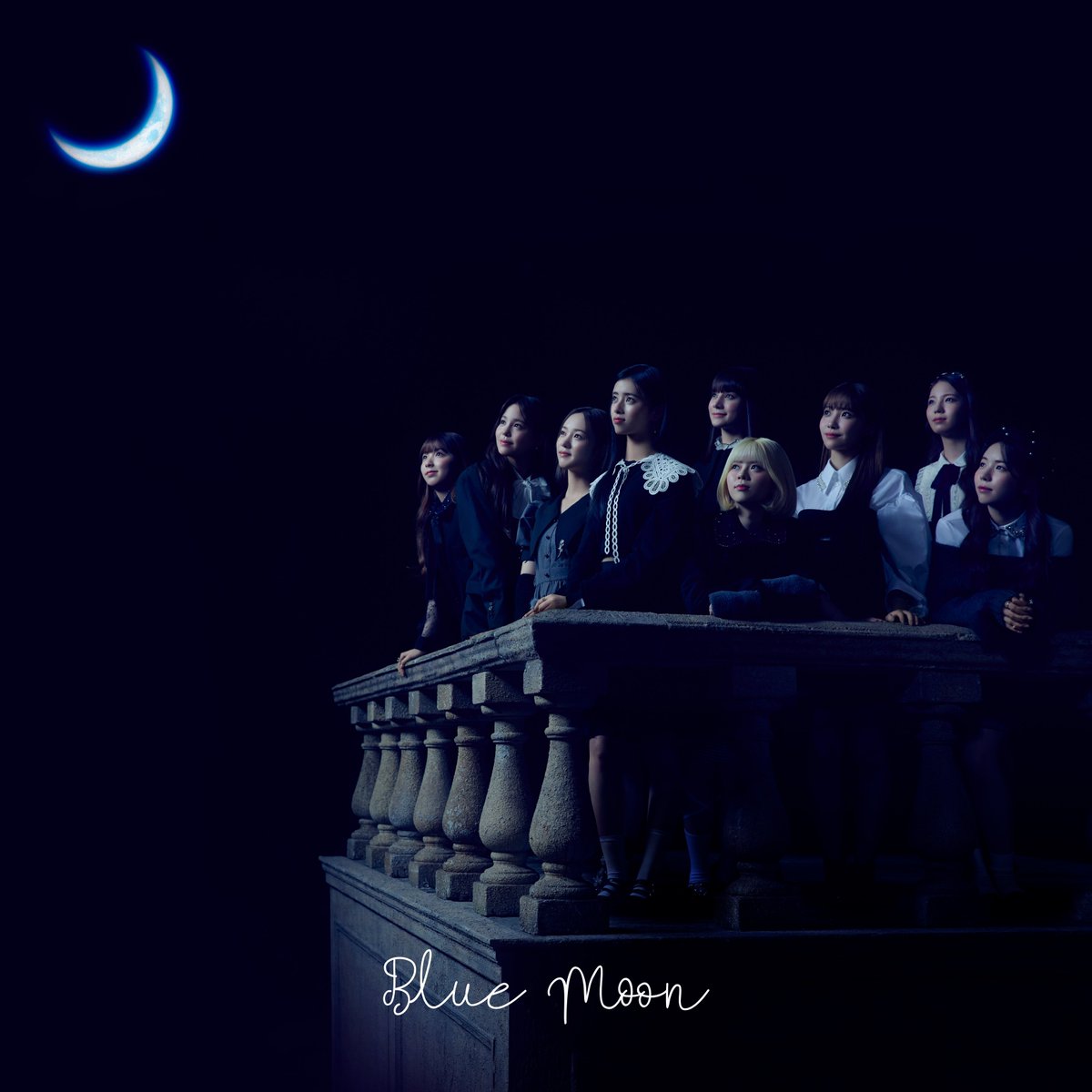 Cover art for『NiziU - Blue Moon』from the release『Blue Moon』