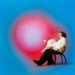 『idom - GLOW -English ver.-』収録の『GLOW -English ver.-』ジャケット
