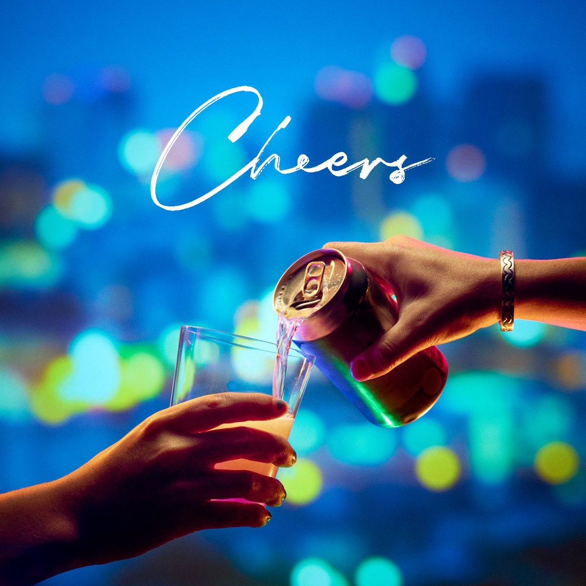 『Tani Yuuki - Cheers』収録の『Cheers』ジャケット