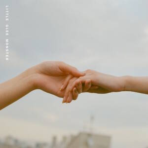 『Little Glee Monster - Heart feels...』収録の『今この瞬間を』ジャケット