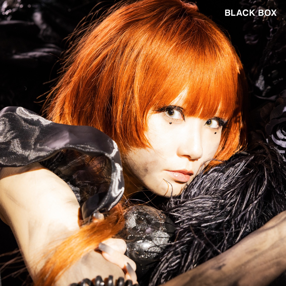 Cover art for『Reol - TAKE OFF』from the release『BLACK BOX』