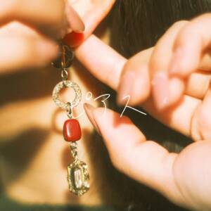 Cover art for『Sato - Pierced earrings』from the release『Pierced earrings』