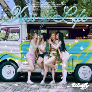 Cover art for『KISS OF LIFE - Te Quiero』from the release『Sticky』