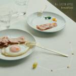 『Mrs. GREEN APPLE - breakfast』収録の『breakfast』ジャケット