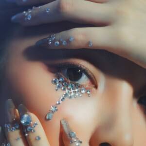 『家入レオ - Mirror feat.斎藤宏介』収録の『Mirror feat.斎藤宏介』ジャケット